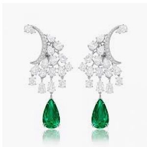 SALE Emerald Green Cluster Pear Shape Drop Dangle Earrings